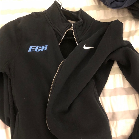 Like New Nike zip up - Picture 2 of 2